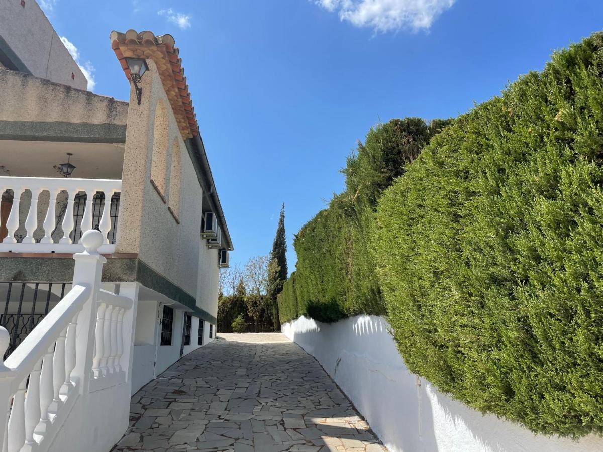 فيلا Granada Sights Las Gabias المظهر الخارجي الصورة